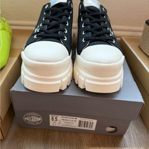 Palladium Platform Canvas Sneakers in Black and White